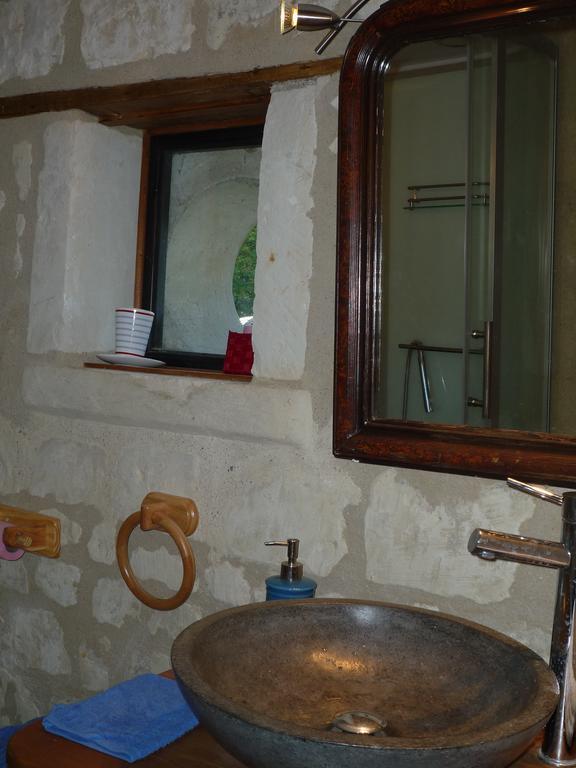 La Roche-Clermault Le Logis Du Peu Girard B&B 객실 사진